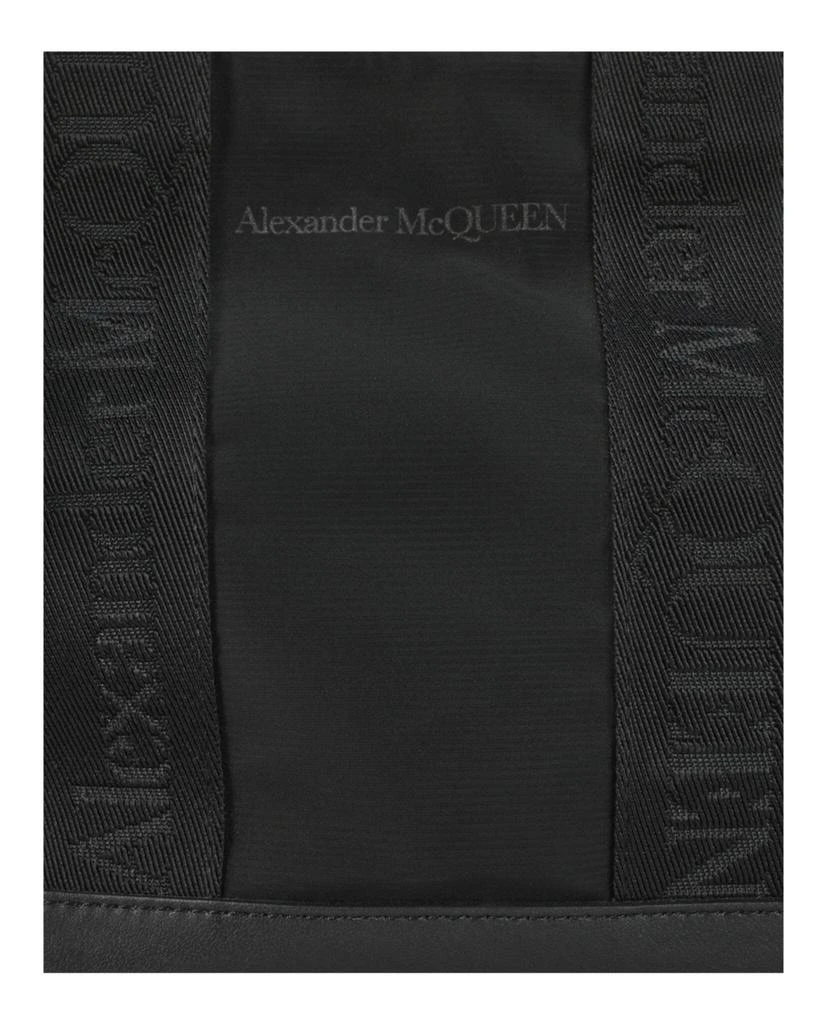 Alexander McQueen Skull Print Shoulder Bag 3