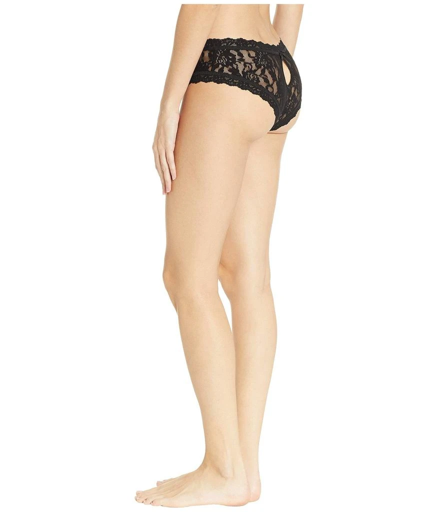 Hanky Panky Signature Lace Keyhole Cheeky Hipster 3