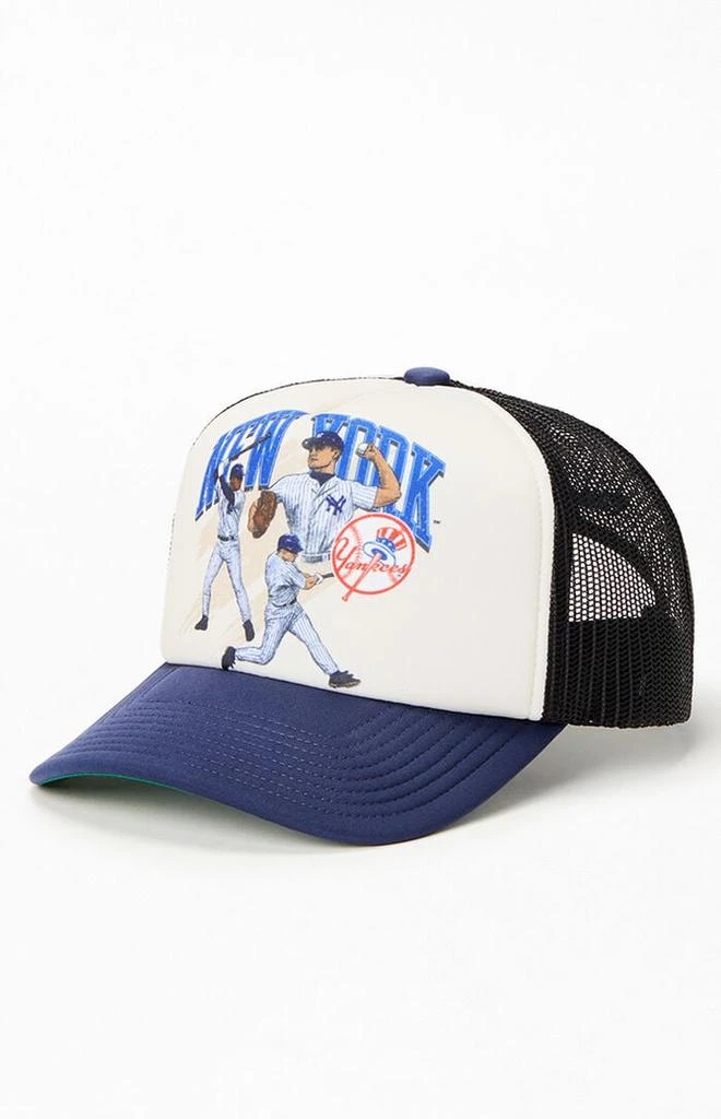 Mitchell & Ness NY Yankees Trucker Hat 4