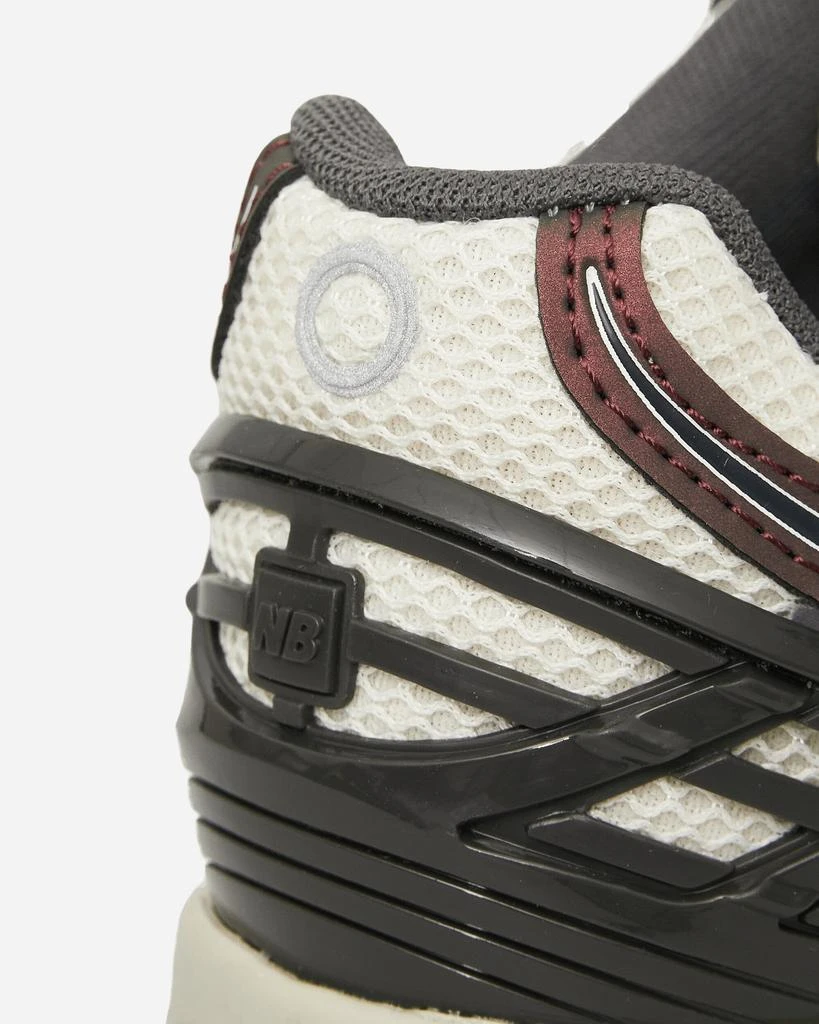 New Balance 1906A Sneakers Classic Crimson / Sea Salt / Black Cement 6