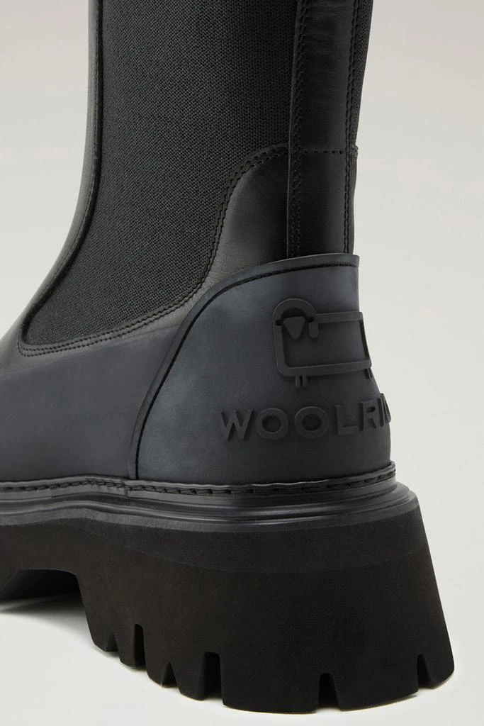 WOOLRICH Chelsea Boots with Lugged Sole - Women - Black 5