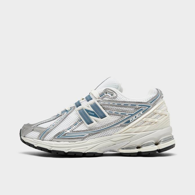 New Balance Women's New Balance 1906R Casual Shoes