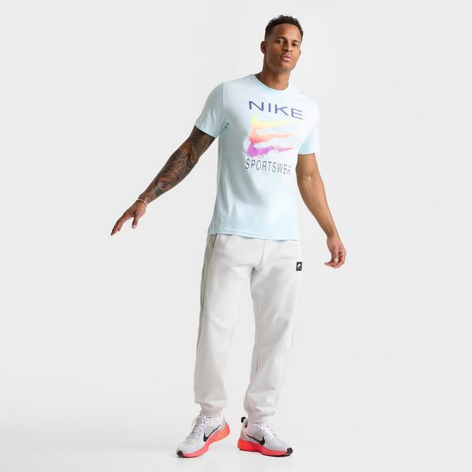 NIKE Men's Nike Sportswear Triple Swoosh T-Shirt