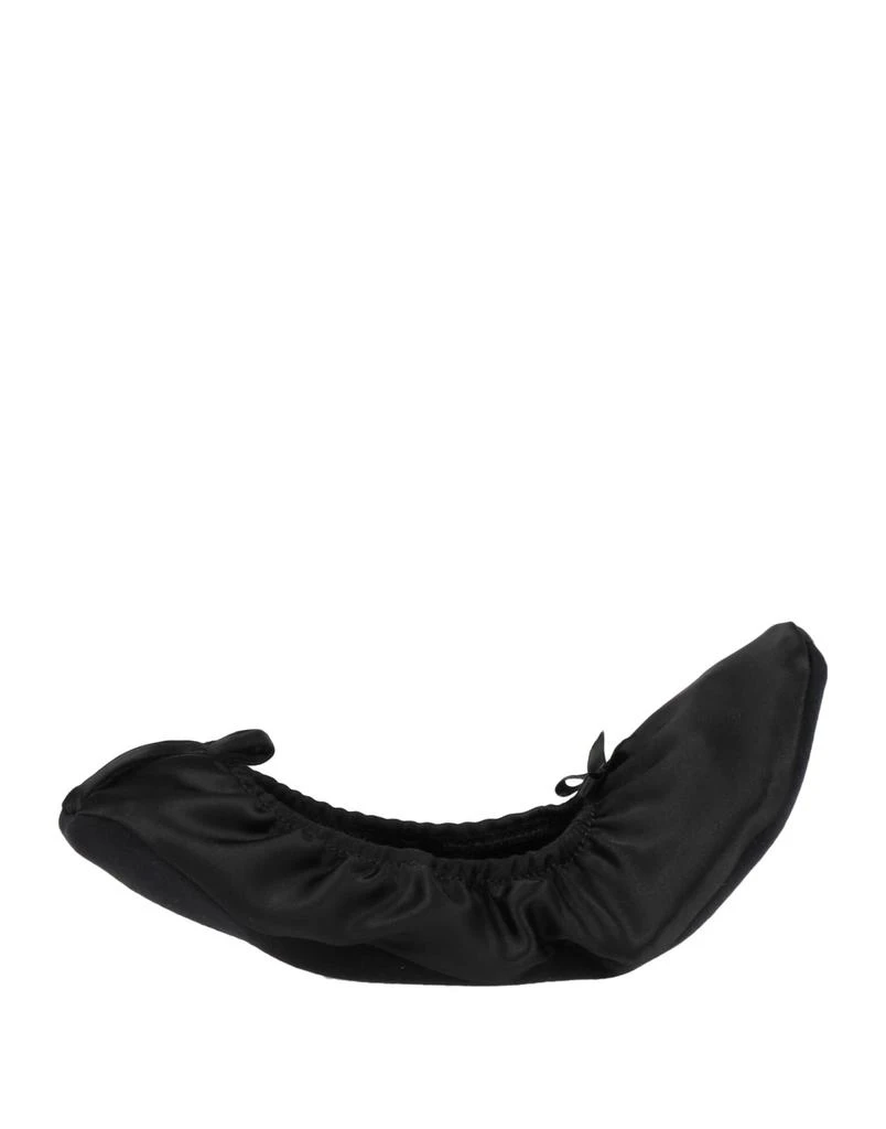 CARLA G. Slides and slippers 1