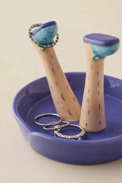 Urban Outfitters Happy Legs Weekend Ring Holder 1