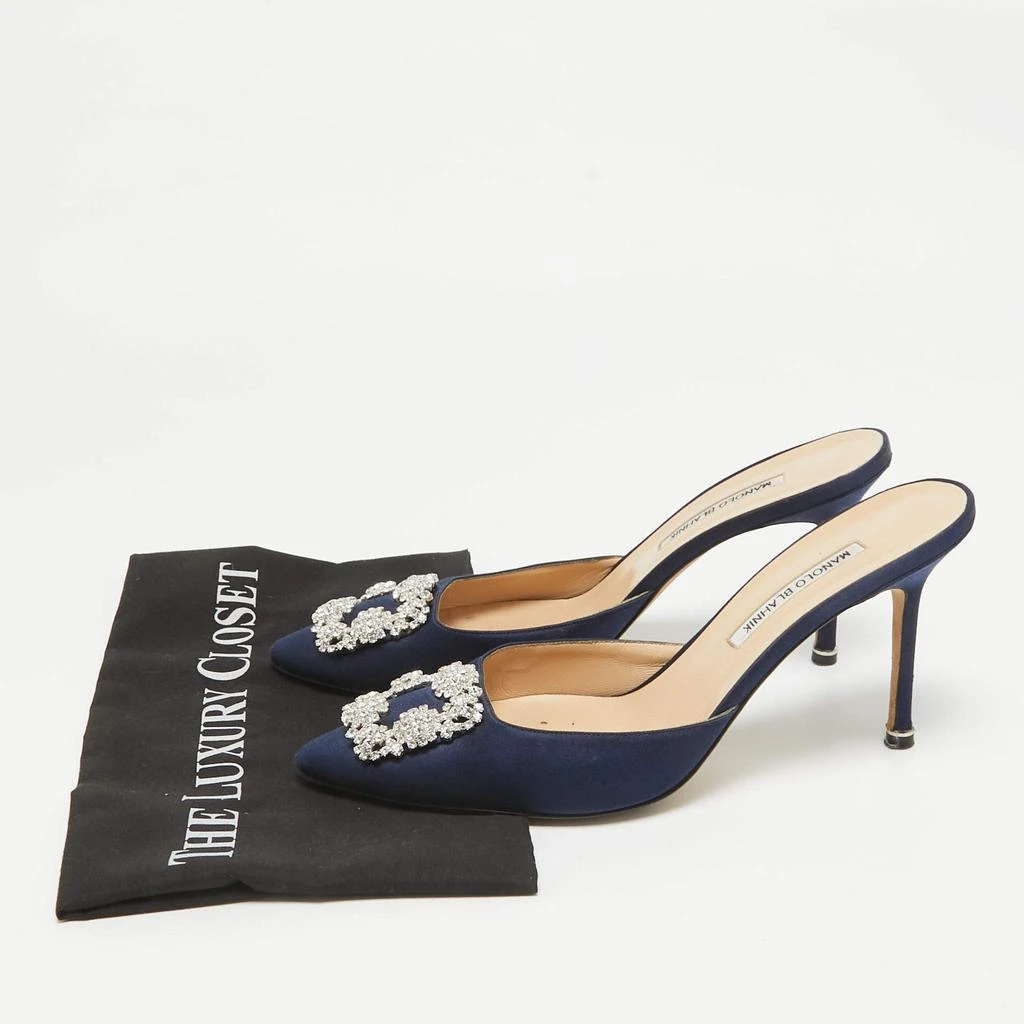 Shop Manolo Blahnik Navy Blue Satin Hangisi Mules Size 41 on Sale