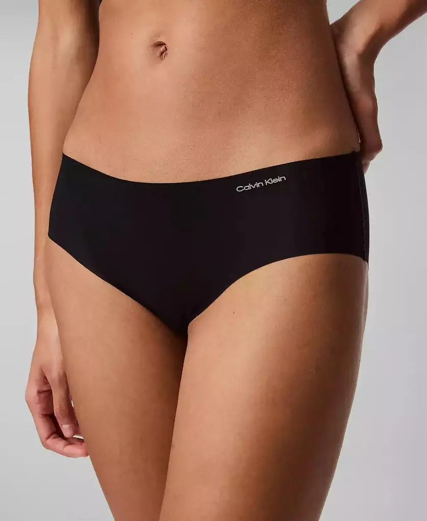 Calvin Klein Women's Invisibles Microfiber Stretch Hipster Underwear-D3429