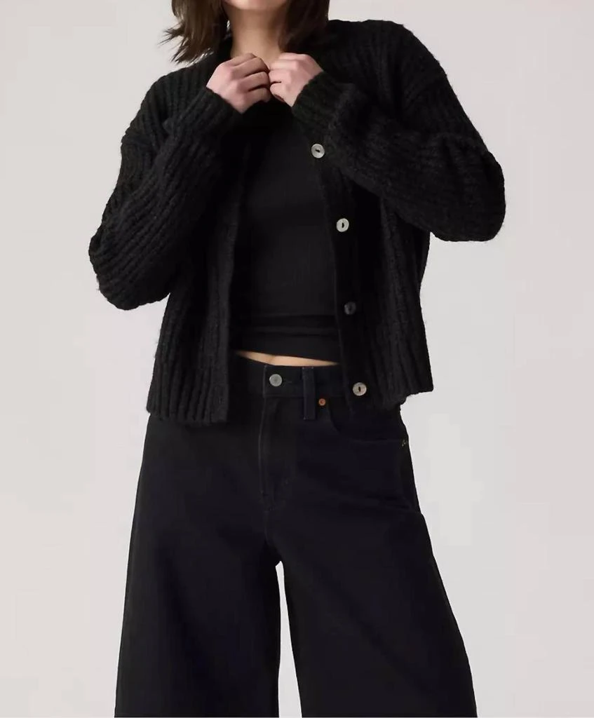 Levi
s Levi
S - Luna Shell Button Cardigan