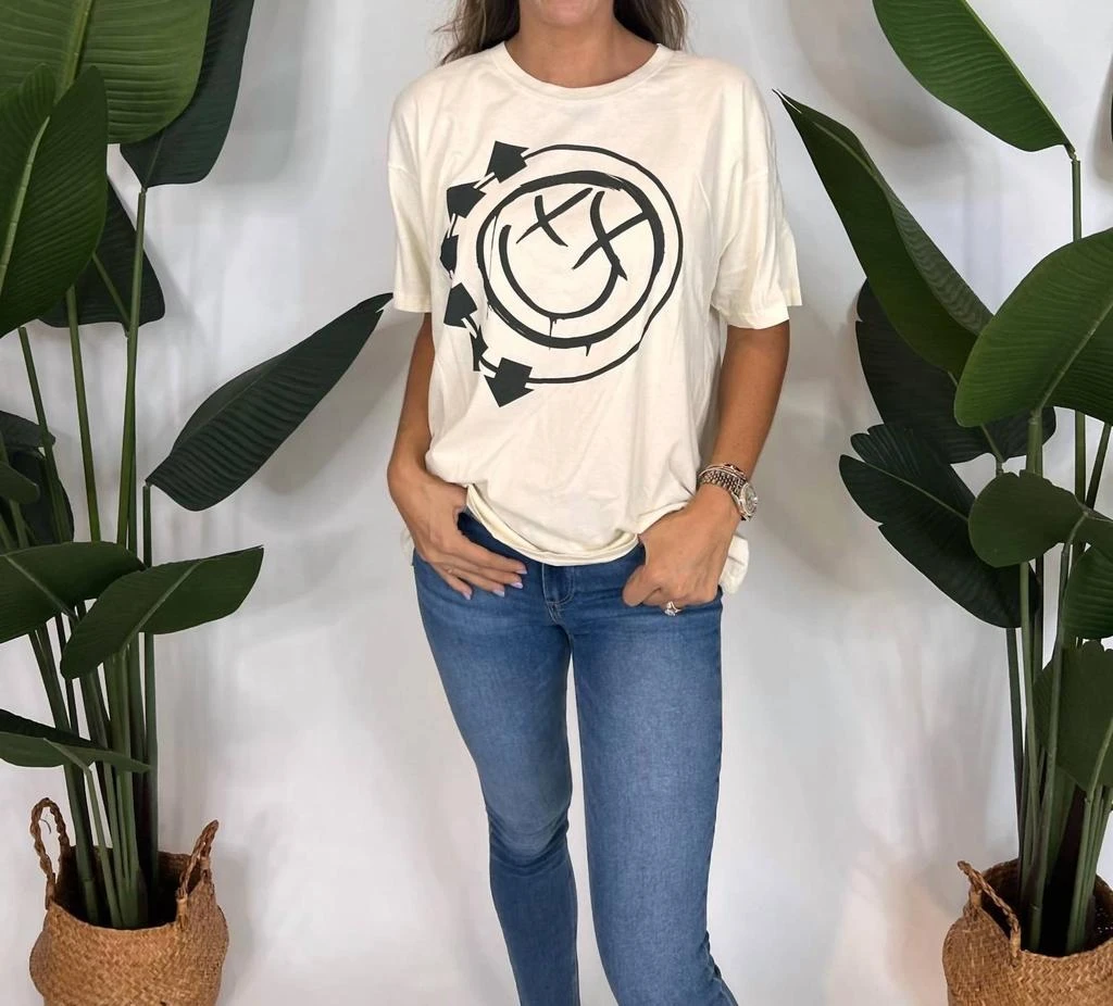 DAYDREAMER Daydreamer - Blink 182 Smiley Solo Tee 3