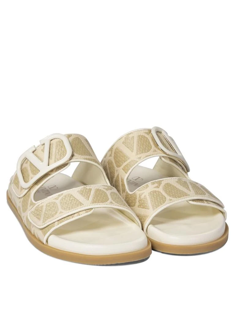 Valentino Valentino Garavani Sandalo Flat In Rafia Sintetica A Motivo Toile Iconographe 2