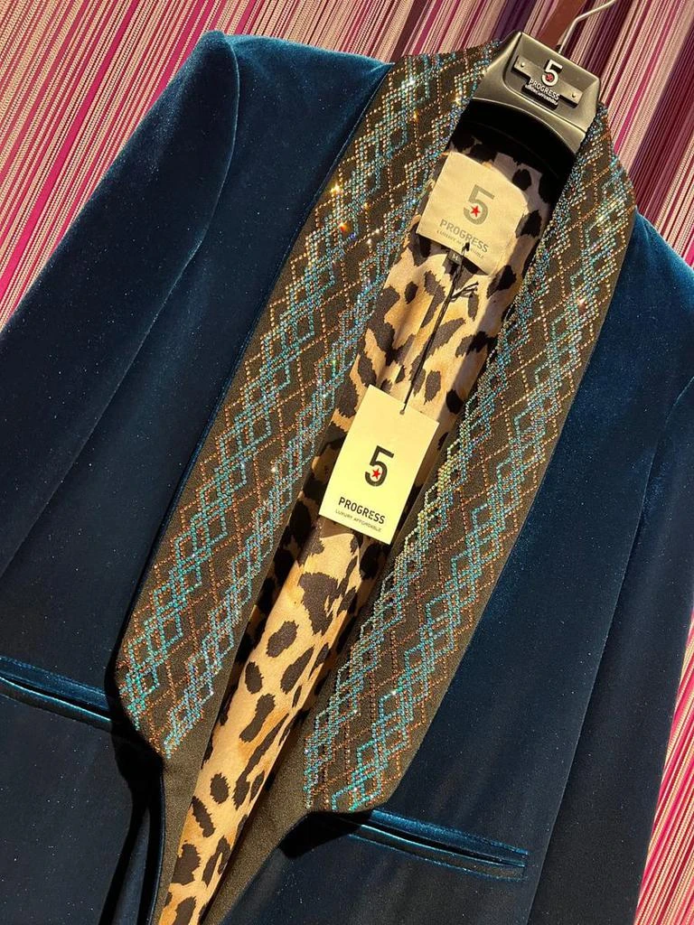 5 PROGRESS 5progress Jackets 3