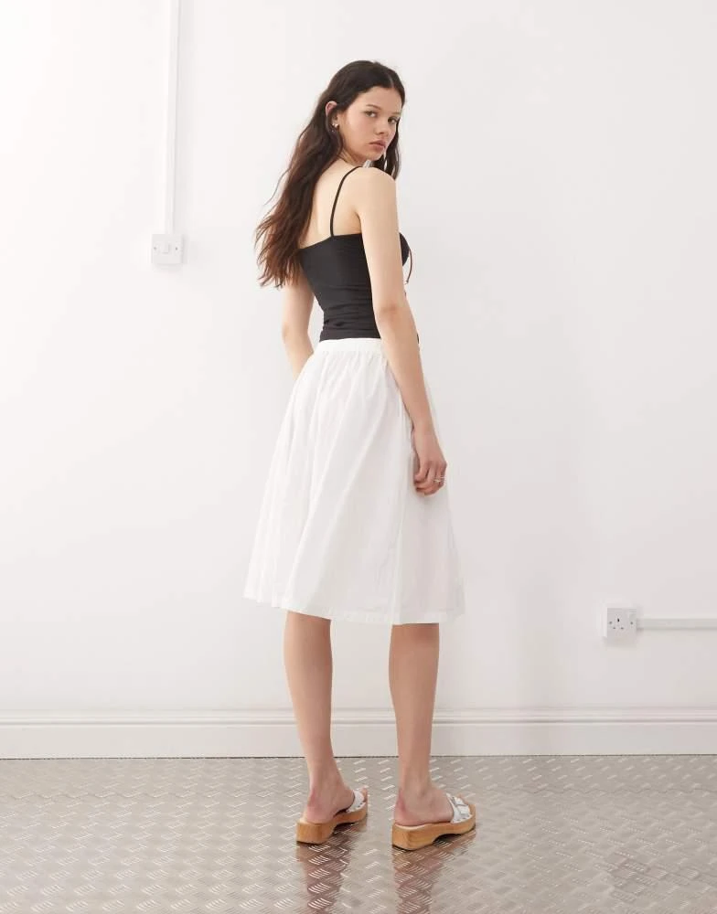 Weekday Weekday poplin midi skirt in white 4