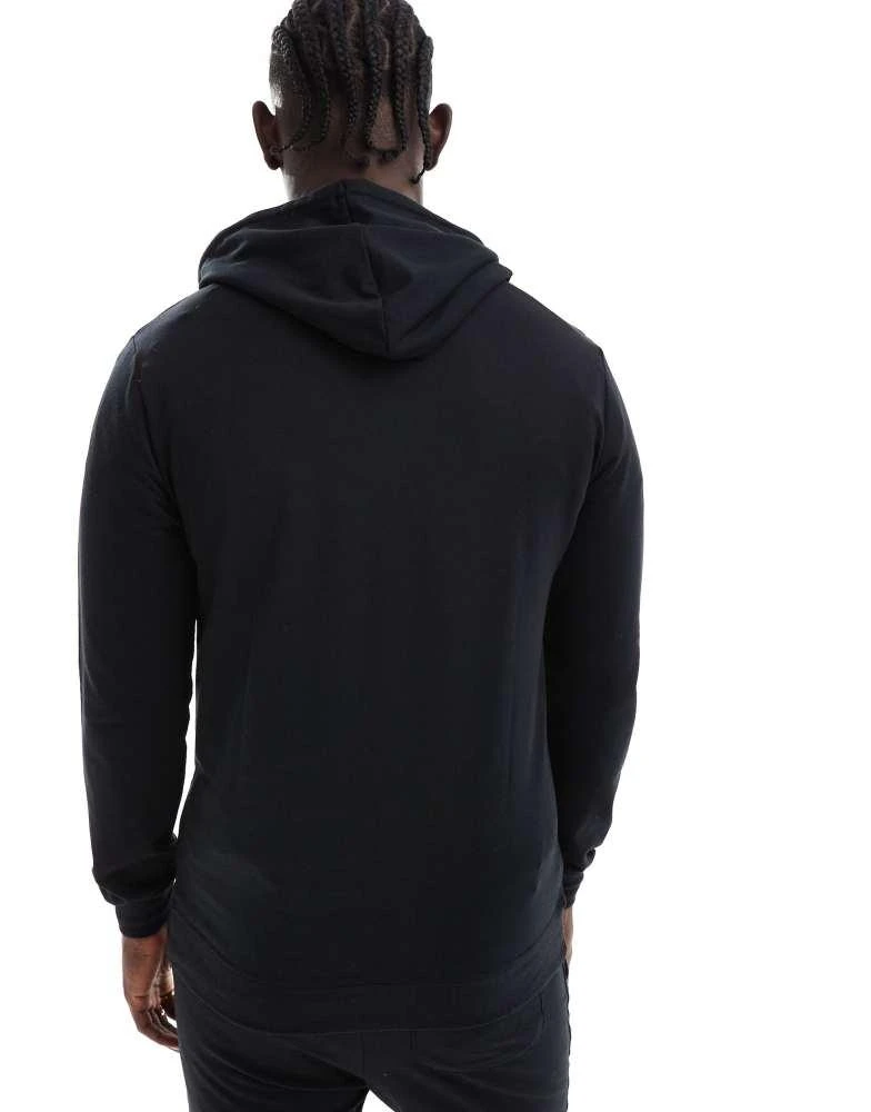 HERA Hera focus lightweight slim fit hoodie in black 4