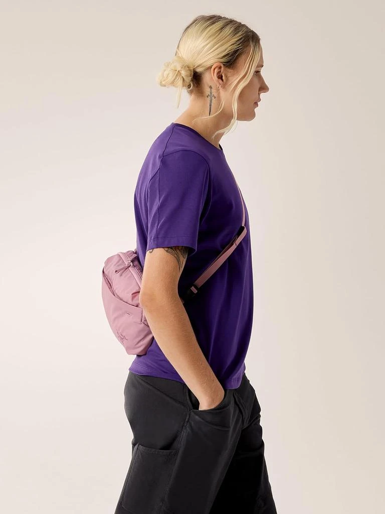 Arc
teryx Arc
teryx Heliad Crossbody Bag | Streamlined Bag for the Day
s Essentials 7