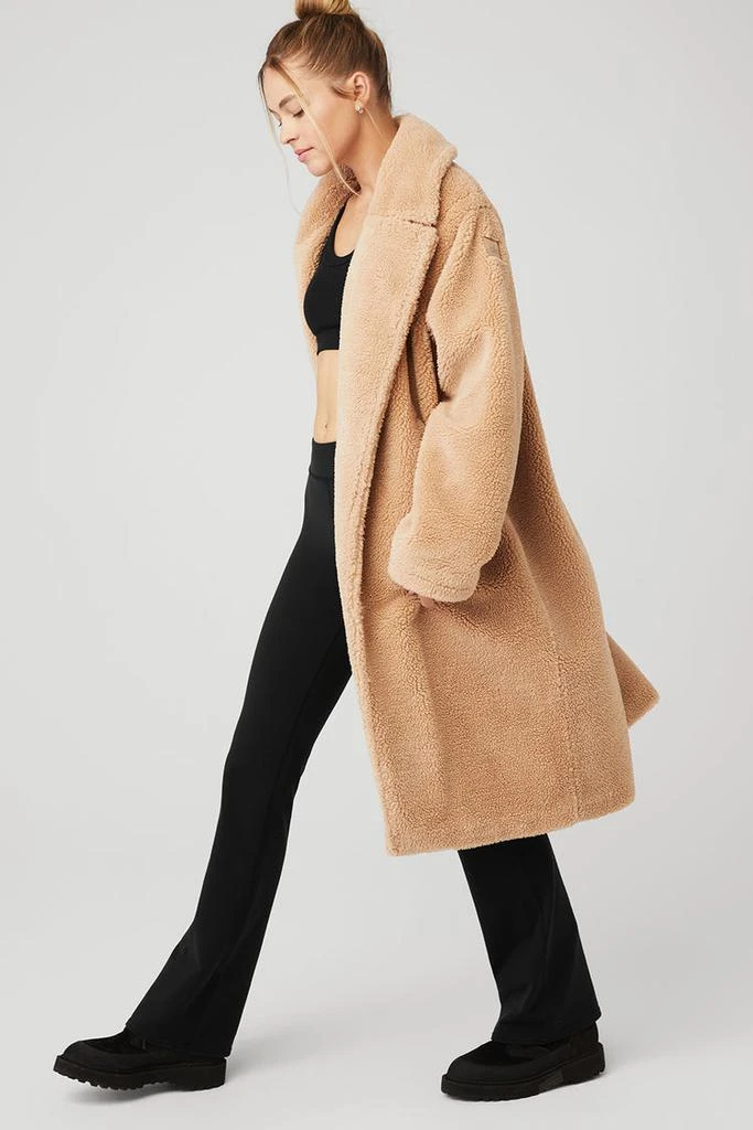 Alo Oversized Sherpa Trench - Camel 3