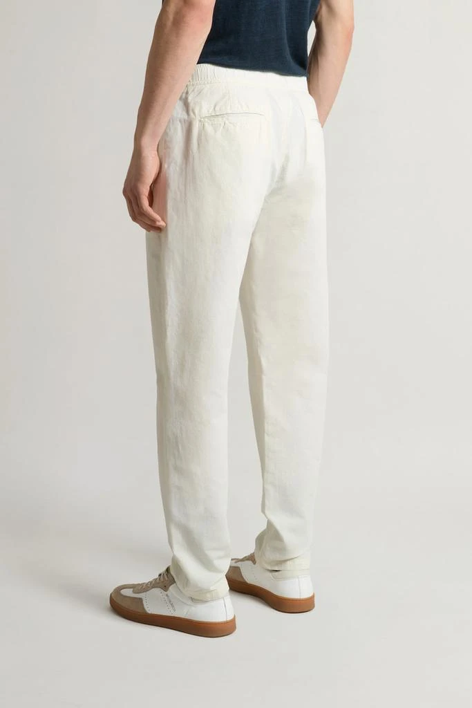 Woolrich Garment-Dyed Cotton- and Linen-Blend Pants - Men - Blue 3
