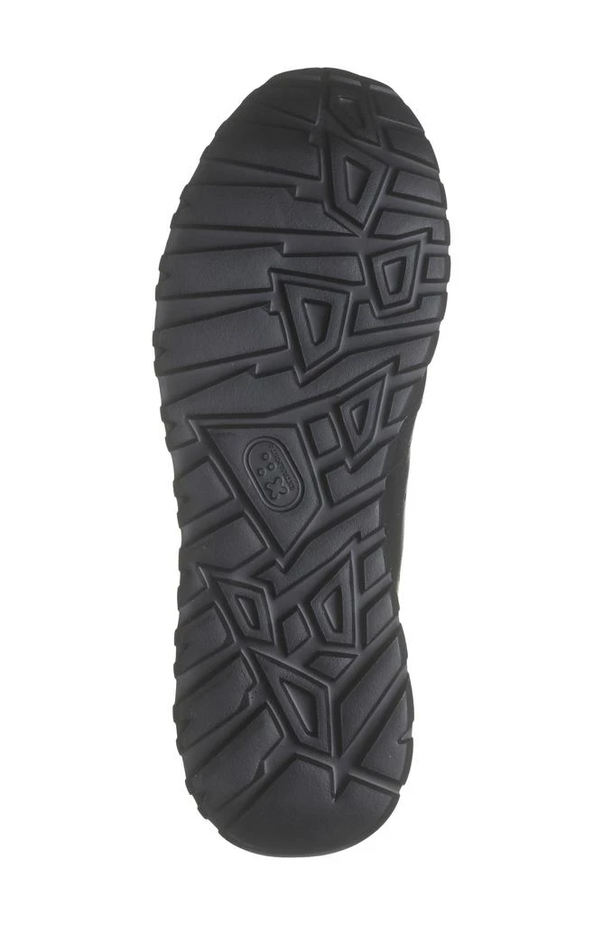 Shop Everett Slip-On Sneaker on Sale at BeyondStyle – Get 59  display picture 2