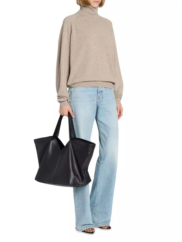 Yves Saint Laurent Y Tote Shoulder Bag in Leather 2