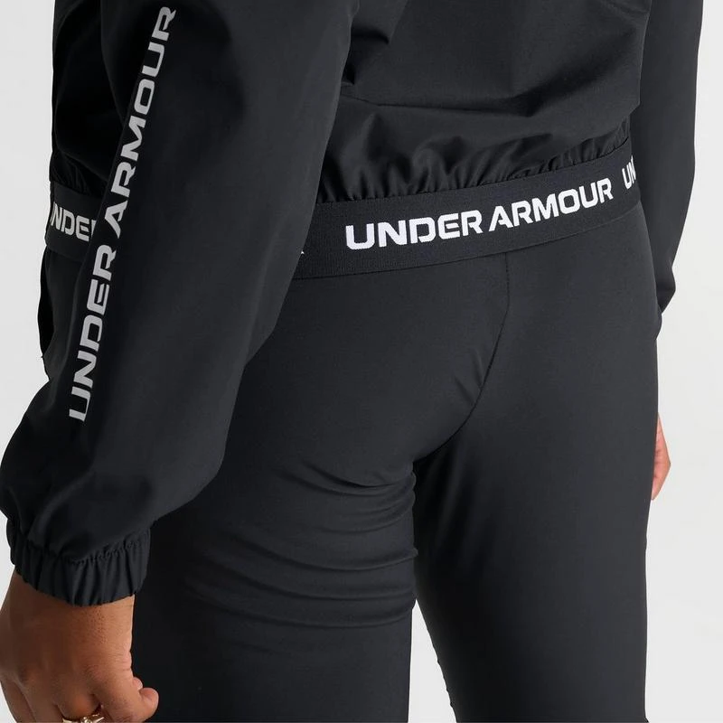 Under Armour Women's Under Armour Woven Branded Jacket 6