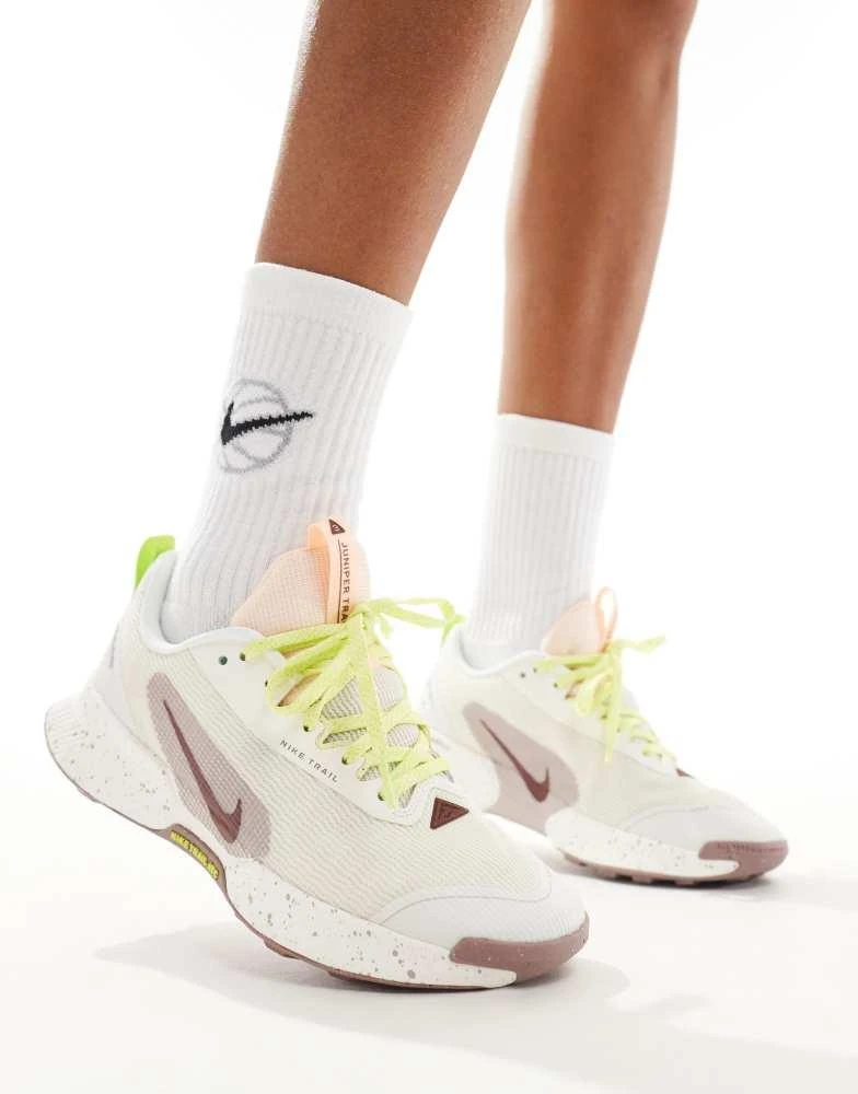 NIKE Nike Running Juniper Trail 3 trainers in white 1