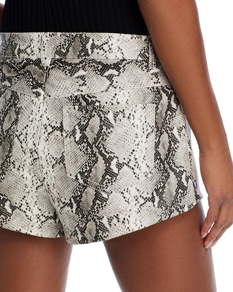 Steve Madden Pyhtona Faux Leather Shorts 6