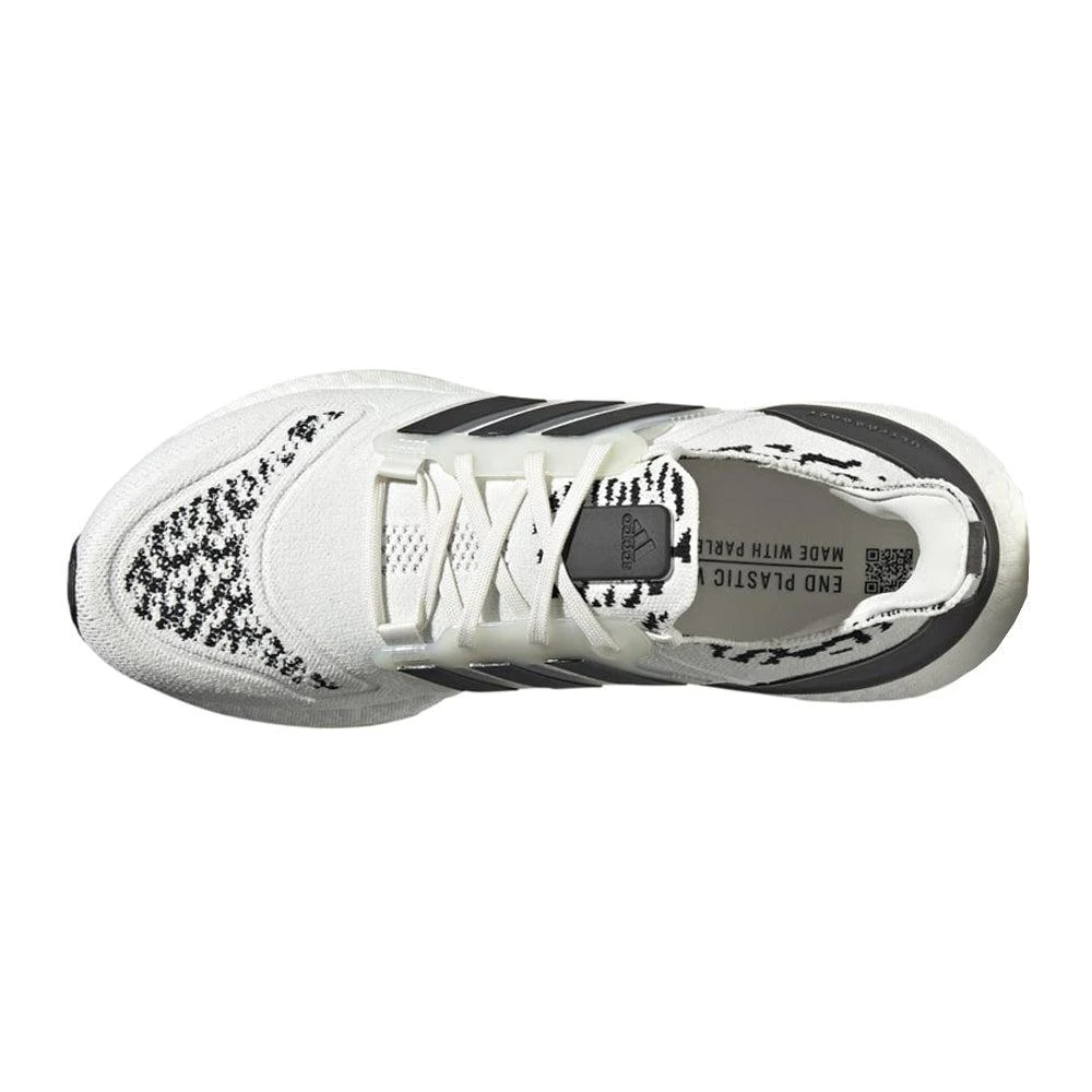 Adidas Ultraboost 22 Running Shoes 4