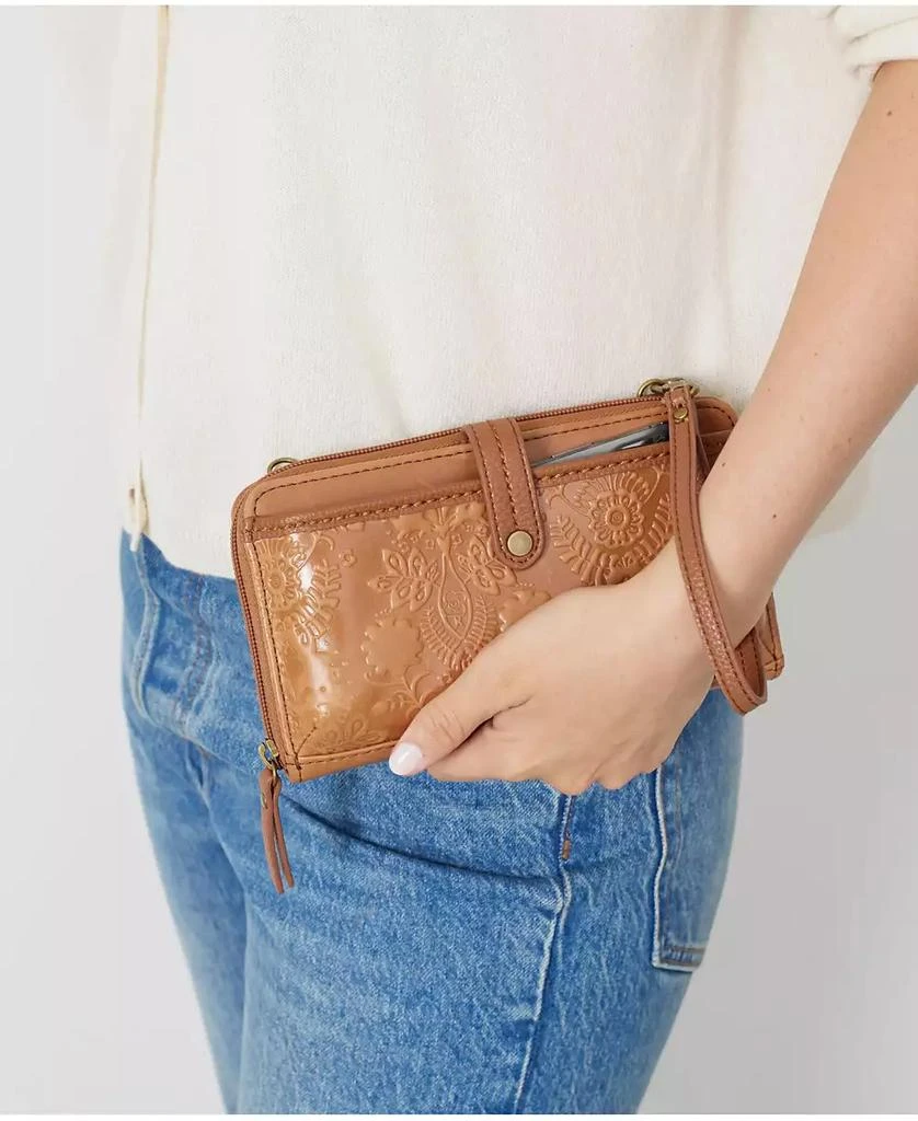 The Sak Iris Leather Smartphone Convertible Crossbody Wallet 7