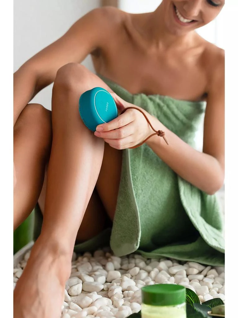 Foreo Luna 4 Body Massaging Brush 5