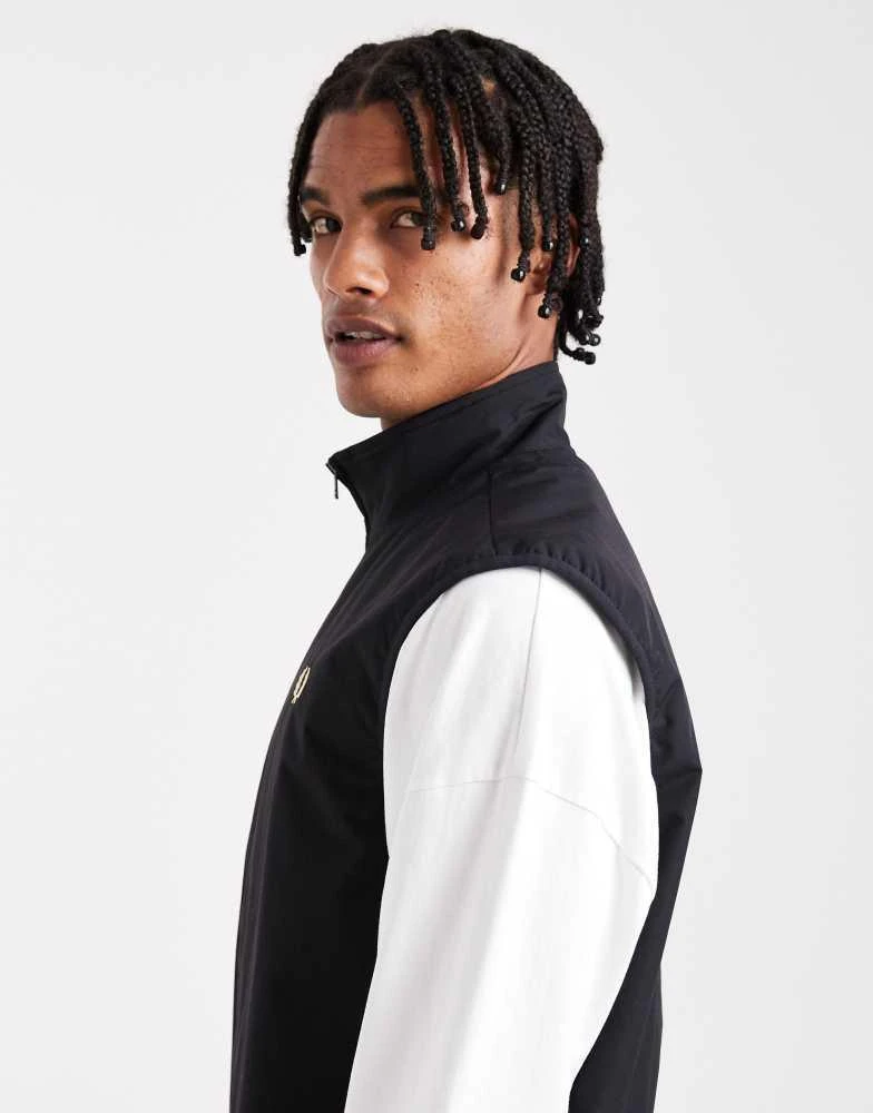 Fred Perry Fred Perry brentham gilet in black 4