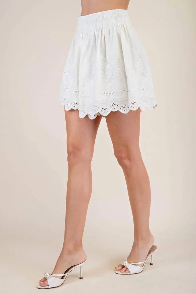 GLAM Glam - Rileigh Embroidered Shorts 3