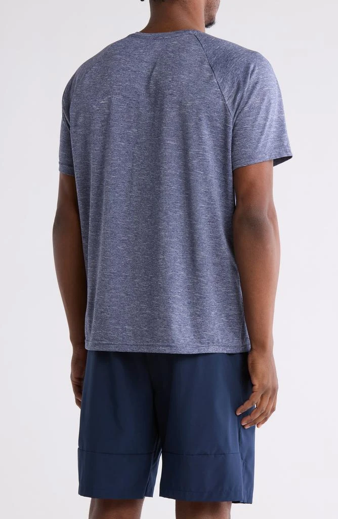 NIKE Dri-FIT Hydroguard Rashguard 2