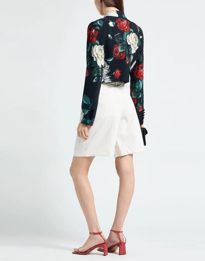 Valentino Shorts
Bermuda 4