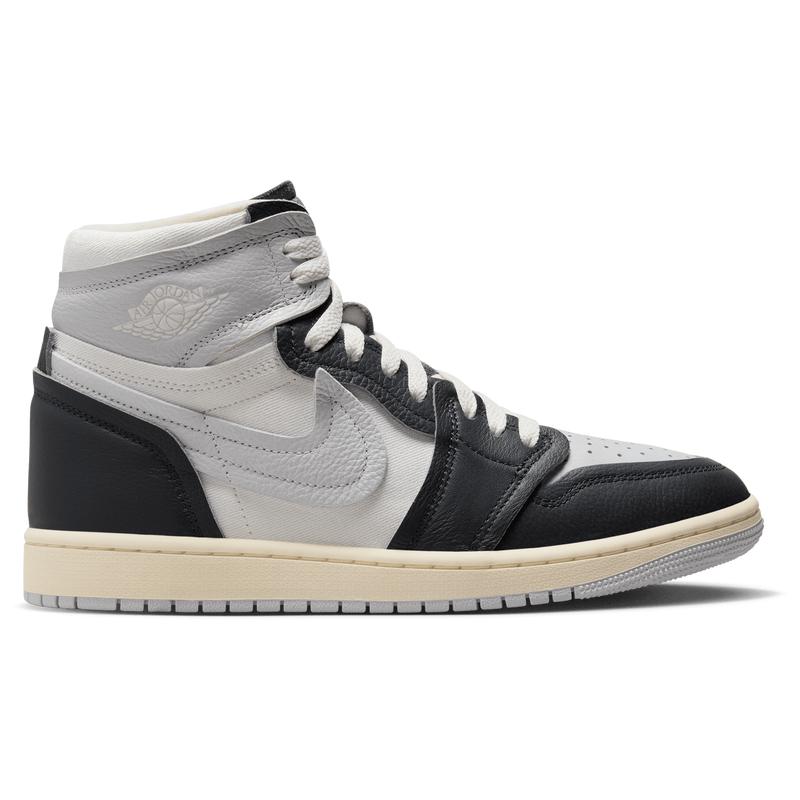air jordan 1 black and white foot locker