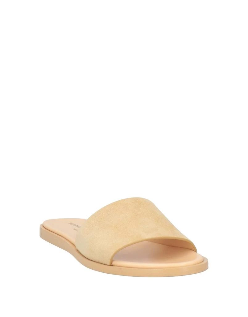 WOMAN by COMMON PROJECTS Sandals 2