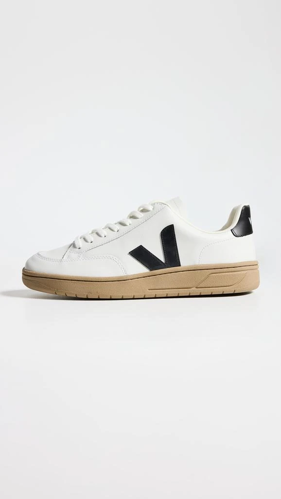 Veja V-12 Sneakers 5