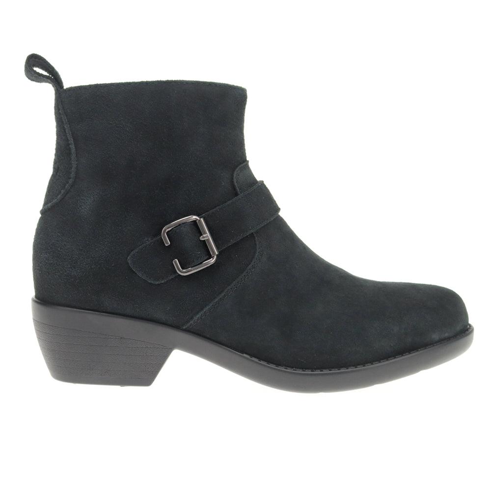 Propet Memphis Zippered Booties