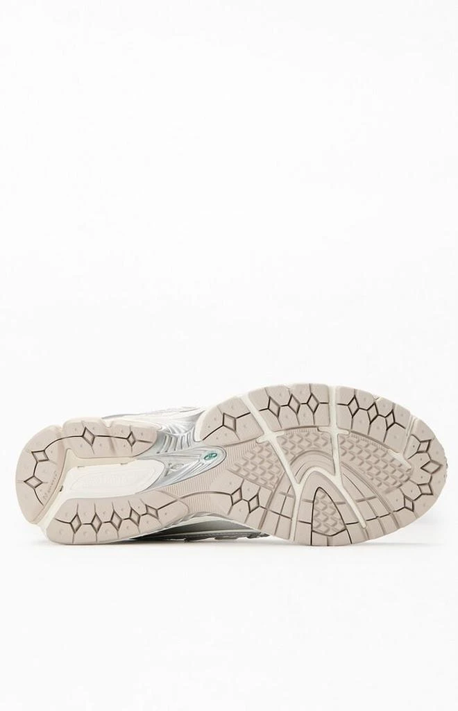 New Balance Silver Metallic 1906R Shoes 4