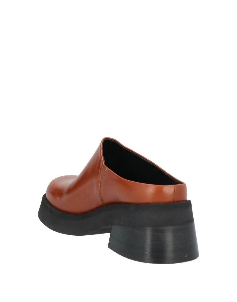 E8 by MIISTA Mules and clogs 3