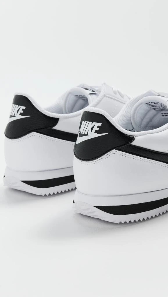 NIKE Cortez Sneakers 2