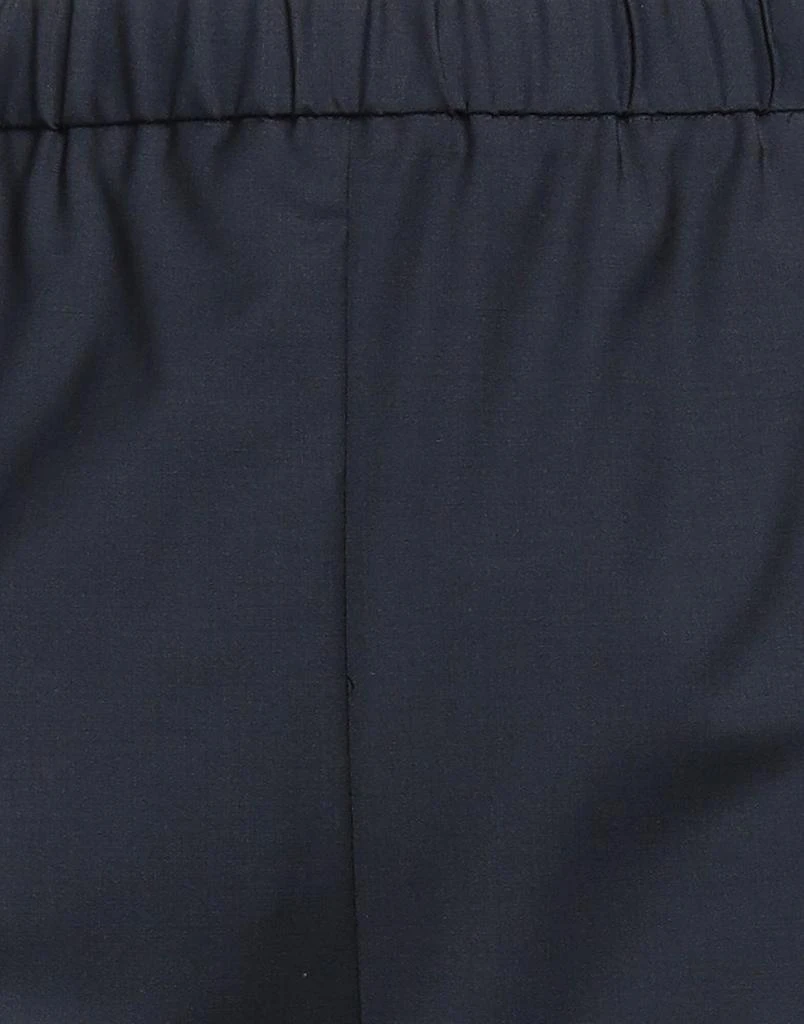 BRIAN DALES Shorts & Bermuda 4