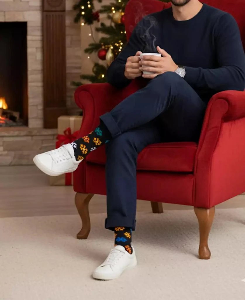 Love Sock Company Men
s Snowflake Socks 2