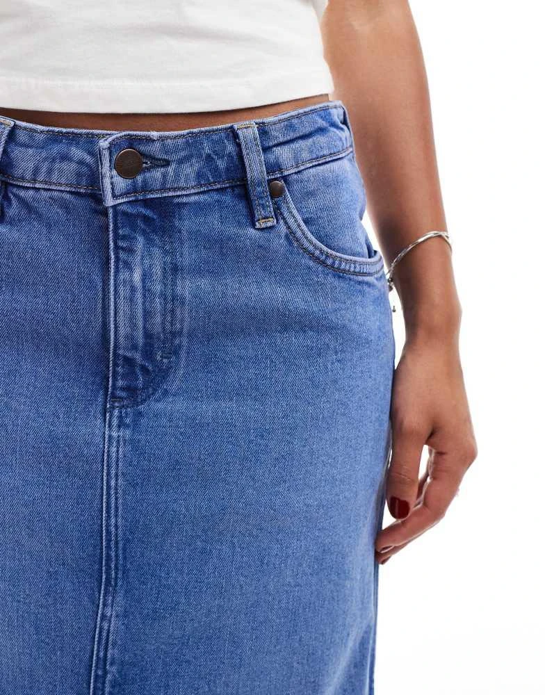 Wrangler Wrangler denim maxi skirt in light blue 4