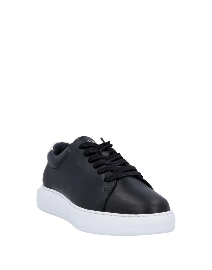 NATIONAL STANDARD Sneakers