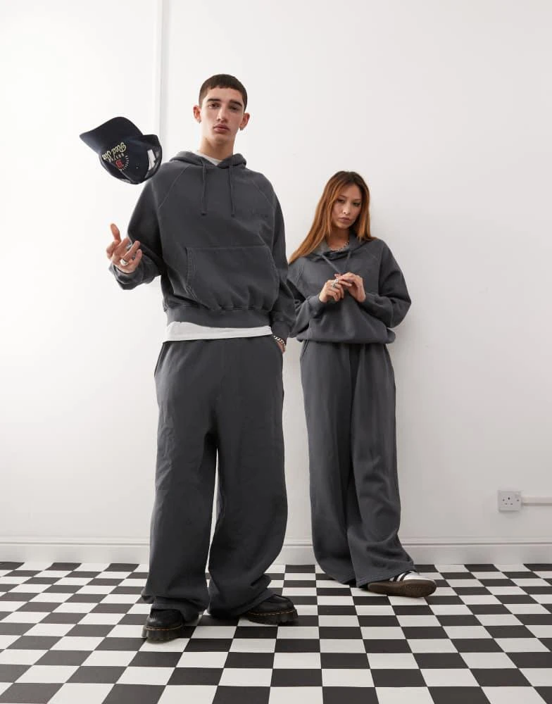 Reclaimed Vintage Reclaimed Vintage unisex wide leg joggers in charcoal 1