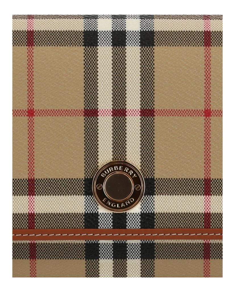 Burberry Hampshire Bag 3