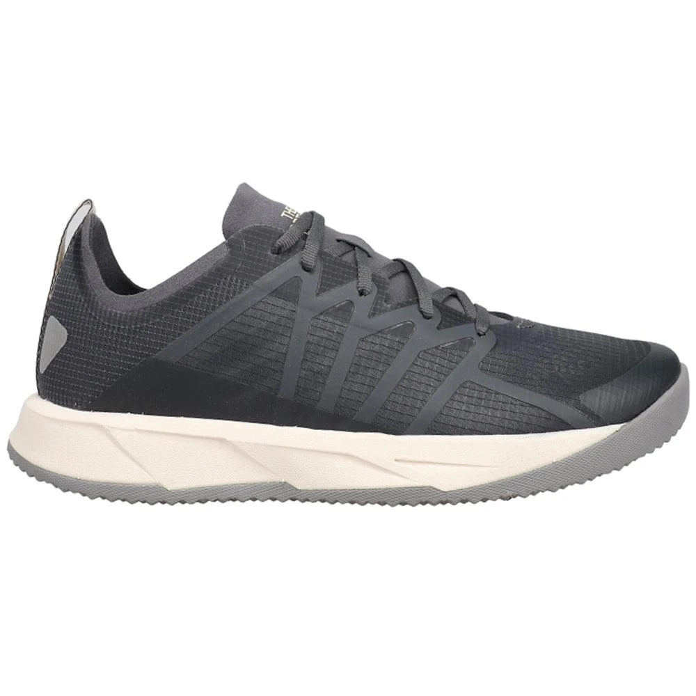The North Face Flypack Sneakers 1