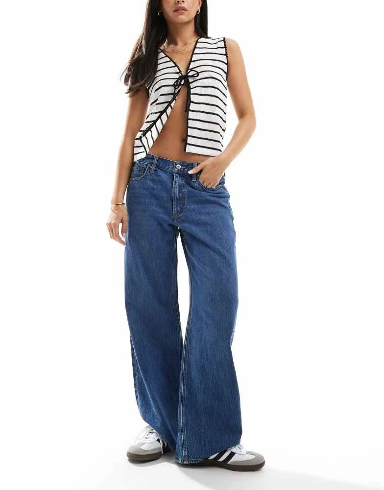 Abercrombie & Fitch Abercrombie & Fitch ultra loose low rise jean in mid blue 1