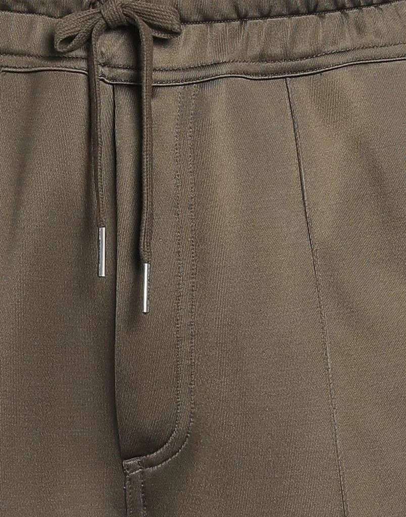 Tom Ford Shorts
Bermuda 4