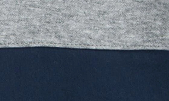 Levi
s Kids
Hooded Shirt Jacket
Joggers Set 5