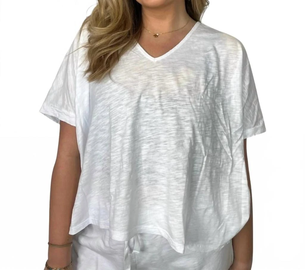 Bobi Oversize V-Neck Tee In White 1